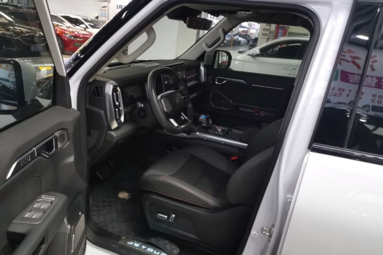 Used JETOUR Shanhai Traveler C-DM 2024 C-DM 206KM Four-Wheel Drive Wilderness Edition Driver Seat