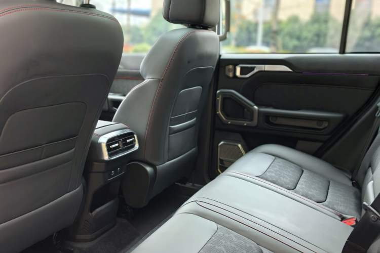 Used JETOUR Shanhai Traveler C-DM 2024 C-DM 206KM Four-Wheel Drive Wilderness Edition Exterior 6