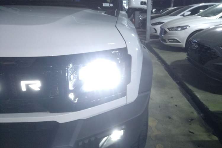 Used JETOUR Shanhai Traveler C-DM 2024 C-DM 206KM Four-Wheel Drive Wilderness Edition Left Front Headlight