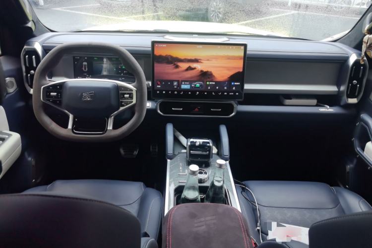 Used JETOUR Shanhai Traveler C-DM 2024 C-DM 208KM Mountain & Wilderness Edition Center Console