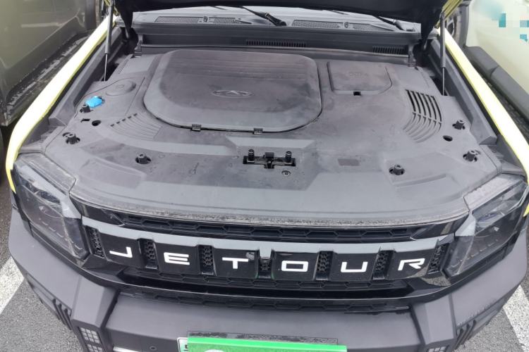 Used JETOUR Shanhai Traveler C-DM 2024 C-DM 208KM Mountain & Wilderness Edition Engine Bay