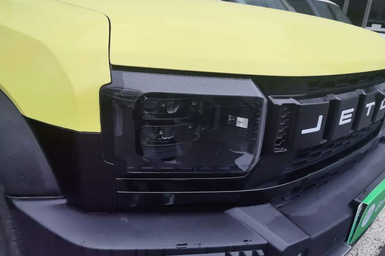 Used JETOUR Shanhai Traveler C-DM 2024 C-DM 208KM Mountain & Wilderness Edition Right Front Headlight