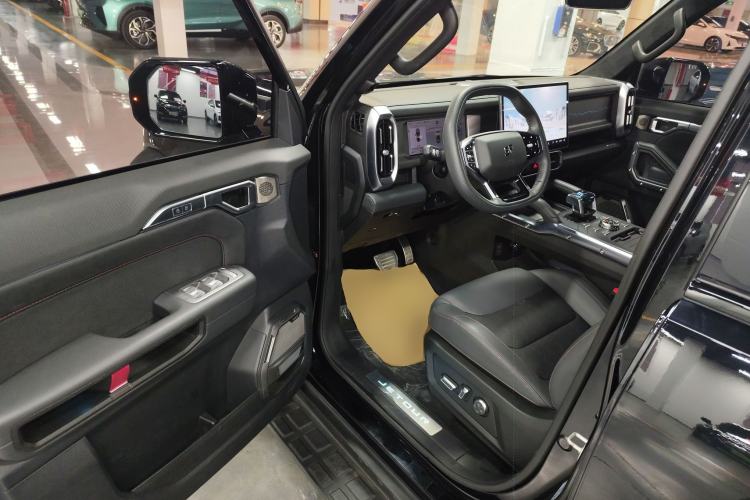 Used JETOUR Shanhai Traveler C-DM 2025 C-DM 206KM All-Wheel-Drive Wilderness Edition Driver Seat