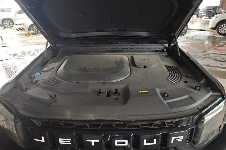 Used JETOUR Shanhai Traveler C-DM 2025 Model C-DM 208KM Wilderness Edition Engine Bay