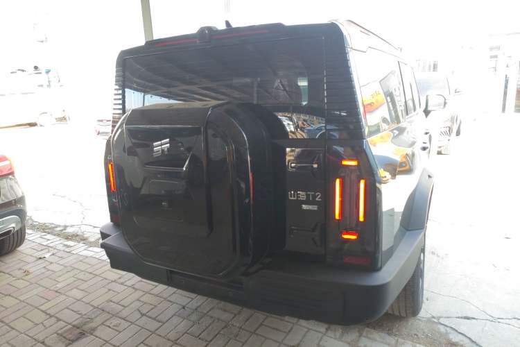 Used JETOUR Shanhai Traveler C-DM 2025 120km Discovery Extended Version 7 Seats Exterior 5