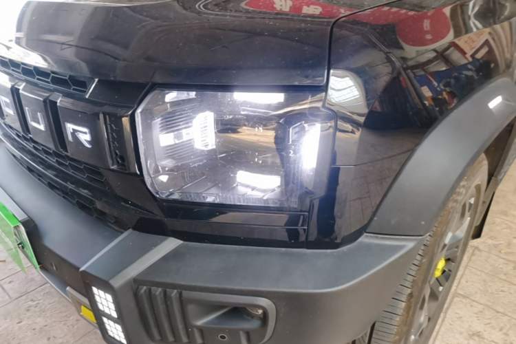 Used JETOUR Shanhai Traveler C-DM 2025 206km XWD Conquer Extended Version 7 Seats Left Front Headlight