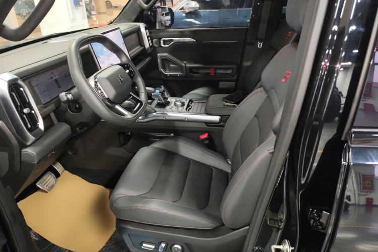 Used JETOUR Shanhai Traveler C-DM 2025 C-DM 206KM All-Wheel-Drive Wilderness Edition Left Front Seat
