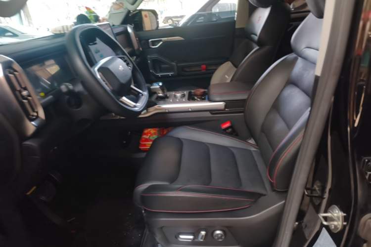 Used JETOUR Shanhai Traveler C-DM 2025 206km XWD Conquer Extended Version 7 Seats Left Front Seat