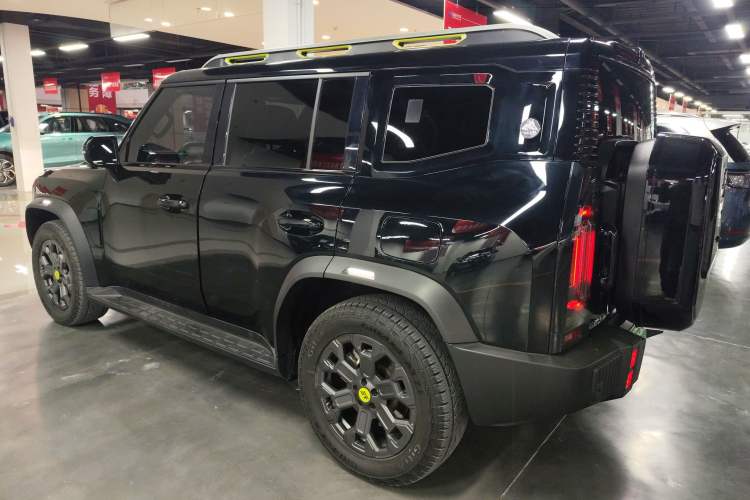 Used JETOUR Shanhai Traveler C-DM 2025 C-DM 206KM All-Wheel-Drive Wilderness Edition Left Side