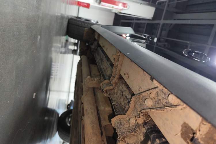 Used JETOUR Shanhai Traveler C-DM 2025 C-DM 206KM All-Wheel-Drive Wilderness Edition Right Side Sill