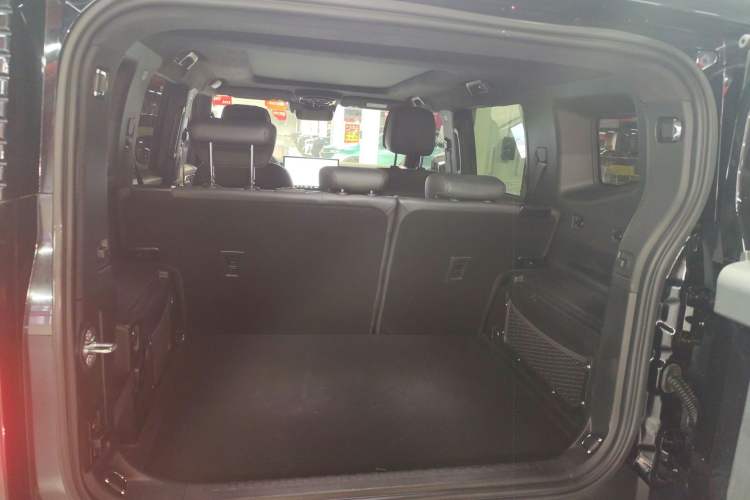 Used JETOUR Shanhai Traveler C-DM 2025 C-DM 206KM All-Wheel-Drive Wilderness Edition Trunk