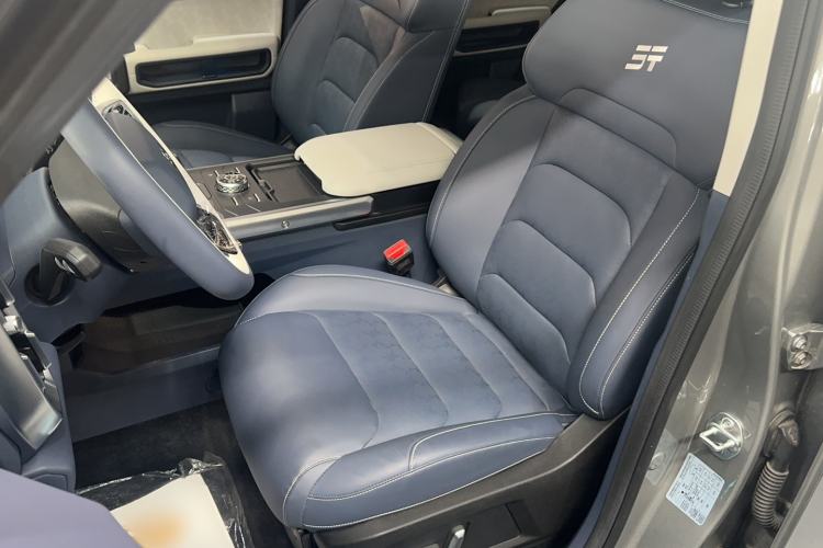 Used JETOUR Shanhai Traveler C-DM 2025 C-DM 129KM Star & Moon Goddess Left Front Seat