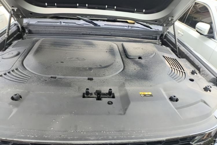Used JETOUR Shanhai Traveler C-DM 2025 C-DM 129KM Star & Moon Goddess Engine Bay