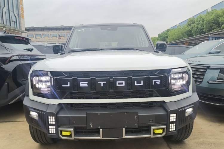 Used JETOUR Shanhai Traveler C-DM 2025 206km XWD Conquer Extended Version 7 Seats Front