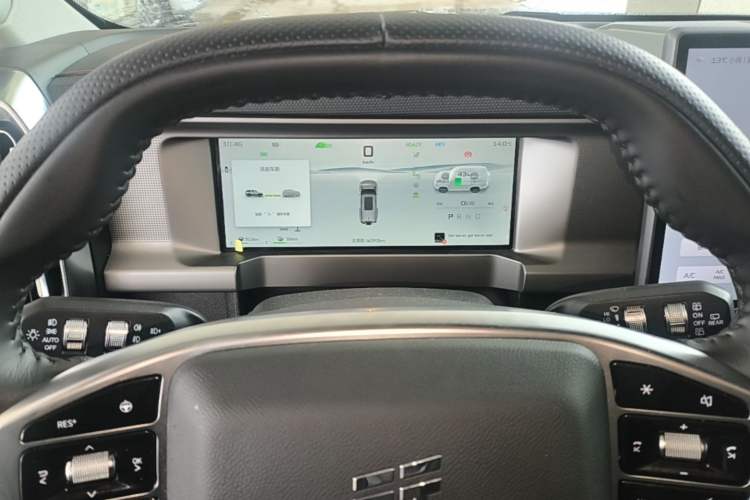 Used JETOUR Shanhai Traveler C-DM 2025 206km XWD Extended-Length 7-Seater Instrument Cluster
