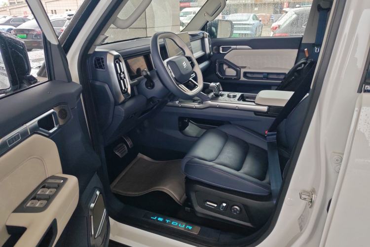 Used JETOUR Shanhai Traveler C-DM 2025 206km XWD Conquer Extended Version 7 Seats Left Front Seat