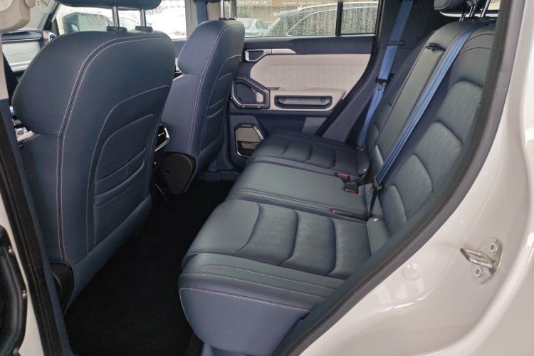 Used JETOUR Shanhai Traveler C-DM 2025 206km XWD Conquer Extended Version 7 Seats Left Rear Seat