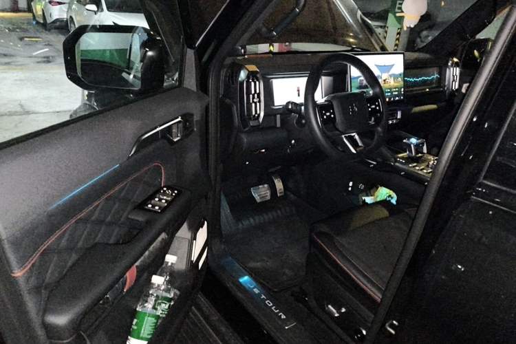 Used JETOUR Shanhai Traveler C-DM 2026 Model 211km XWD Huawei Qiankun Intelligent Driving Driver Seat
