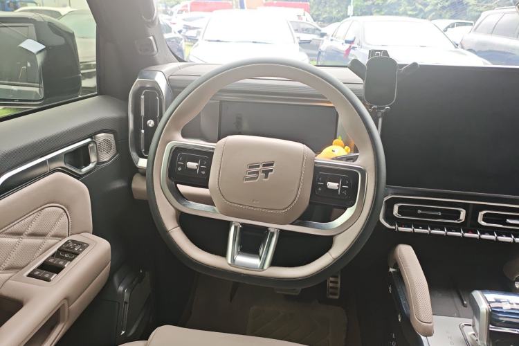 Used JETOUR Shanhai Traveler C-DM 2026 Model 211km XWD Huawei Qiankun Intelligent Driving Steering Wheel