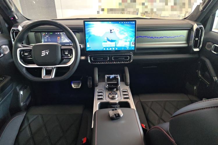 Used JETOUR Shanhai Traveler C-DM 2026 Model 211km XWD Huawei Qiankun Intelligent Driving Center Console
