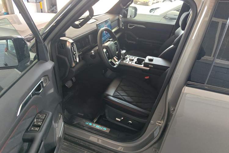 Used JETOUR Shanhai Traveler C-DM 2026 Model 211km XWD Huawei Qiankun Intelligent Driving Driver Seat