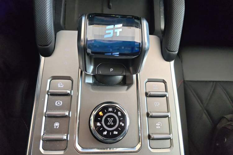 Used JETOUR Shanhai Traveler C-DM 2026 Model 211km XWD Huawei Qiankun Intelligent Driving Gear Lever