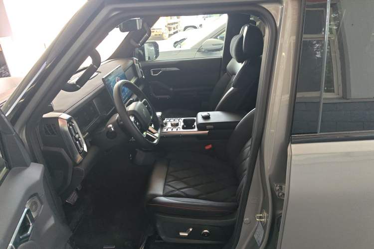 Used JETOUR Shanhai Traveler C-DM 2026 Model 211km XWD Huawei Qiankun Intelligent Driving Left Front Seat