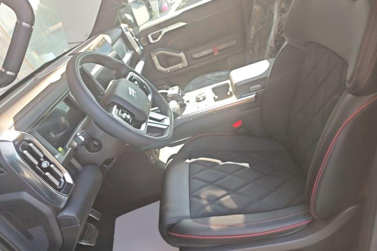 Used JETOUR Shanhai Traveler C-DM 2026 Model 212km Huawei Qiankun Intelligent Driving Left Front Seat