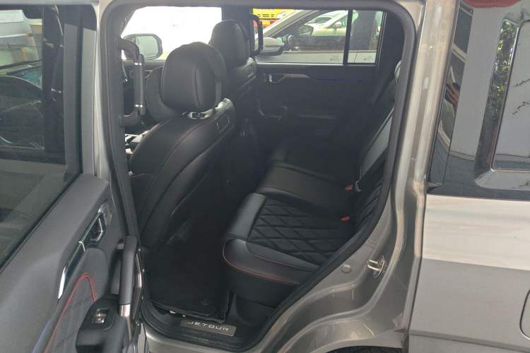 Used JETOUR Shanhai Traveler C-DM 2026 Model 211km XWD Huawei Qiankun Intelligent Driving Left Rear Seat