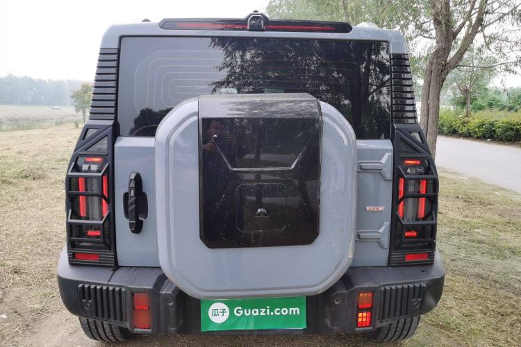 Used JETOUR Traveler 2023 2.0T All-Wheel-Drive CrossPRO Rear