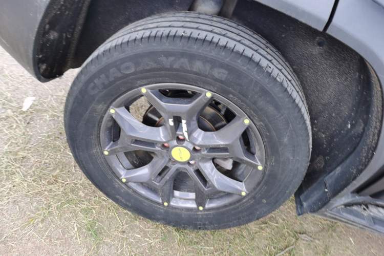 Used JETOUR Traveler 2023 2.0T All-Wheel-Drive CrossPRO Right Rear Wheel Hub