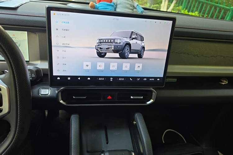 Used JETOUR Traveler 2023 1.5T Two-Wheel Drive Discovery PRO Audio And AC Panel