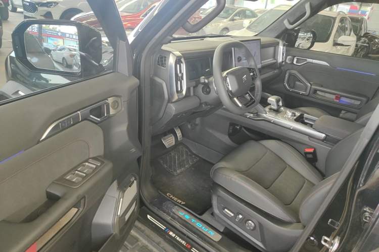 Used JETOUR Traveler 2023 2.0T All-Wheel Drive CrossPRO+ Driver Seat
