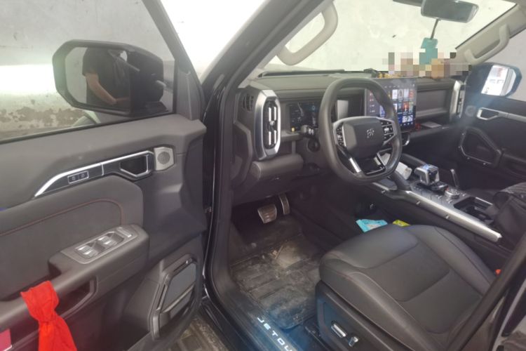 Used JETOUR Traveler 2023 2.0T Four-Wheel Drive Conqueror Driver Seat