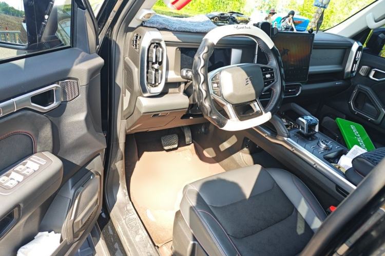 Used JETOUR Traveler 2023 1.5T Two-Wheel Drive Discovery PRO Driver Seat