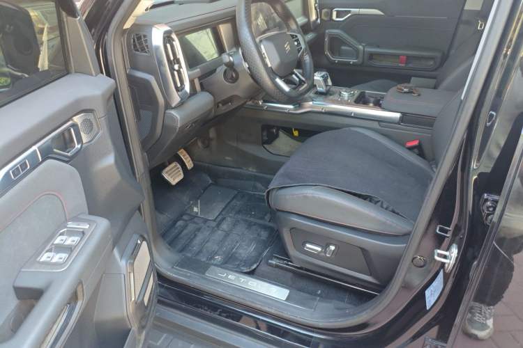 Used JETOUR Traveler 2023 2.0T Four-Wheel Drive Conqueror Driver Seat