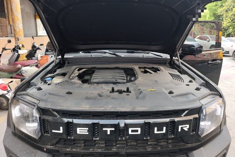 Used JETOUR Traveler 2023 1.5T Two-Wheel Drive Discovery PRO Engine Bay