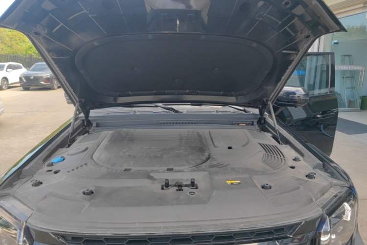 Used JETOUR Traveler 2023 2.0T All-Wheel Drive Conquer PRO Engine Bay