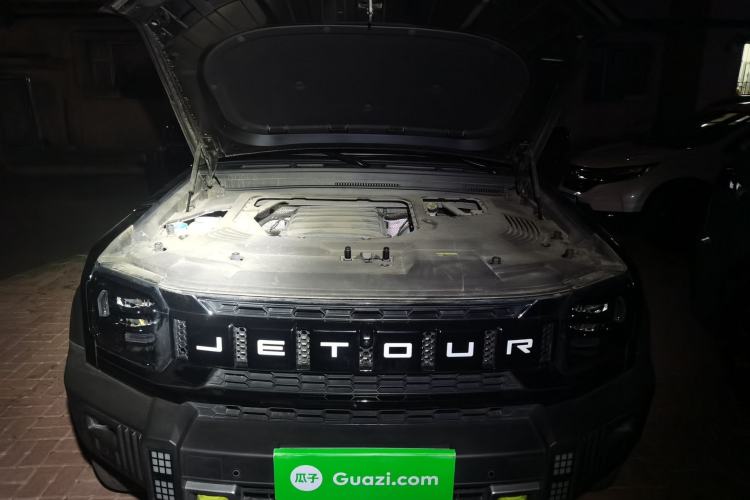 Used JETOUR Traveler 2023 2.0T All-Wheel-Drive CrossPRO Engine Bay