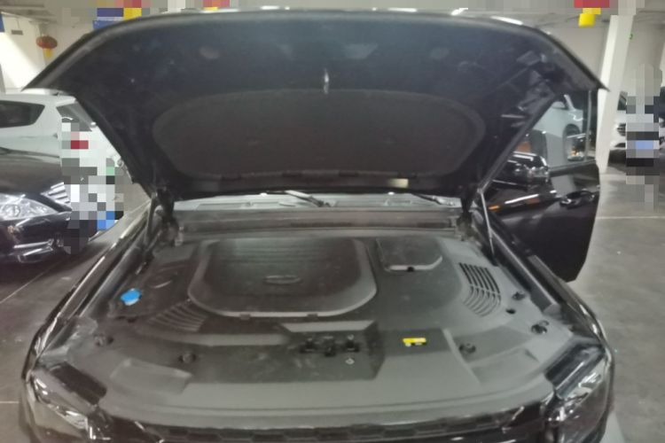 Used JETOUR Traveler 2023 2.0T All-Wheel-Drive CrossPRO Engine Bay