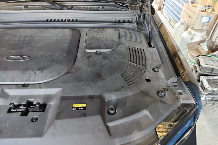 Used JETOUR Traveler 2023 1.5T Two-Wheel-Drive Discovery Engine Bay Left