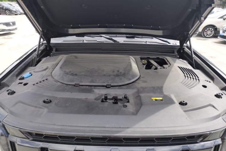 Used JETOUR Traveler 2023 2.0T All-Wheel Drive Conquer PRO Engine Bay