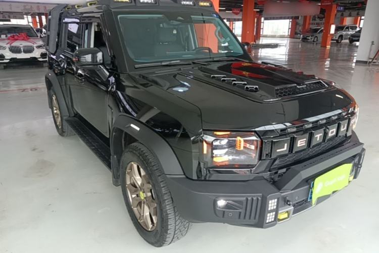 Used JETOUR Traveler 2023 2.0T Four-Wheel Drive Conqueror Exterior 1