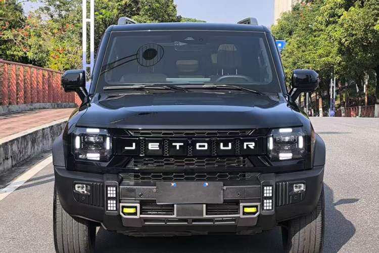 Used JETOUR Traveler 2023 2.0T All-Wheel Drive CrossPRO+ Exterior 1