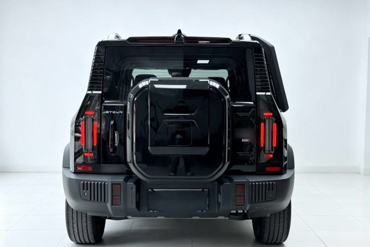 Used JETOUR Traveler 2023 2.0T All-Wheel-Drive CrossPRO Exterior 3