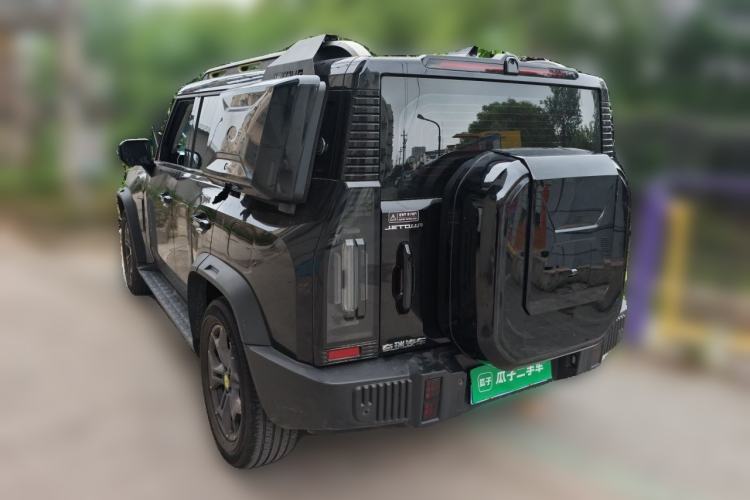 Used JETOUR Traveler 2023 2.0T All-Wheel-Drive CrossPRO Exterior 3