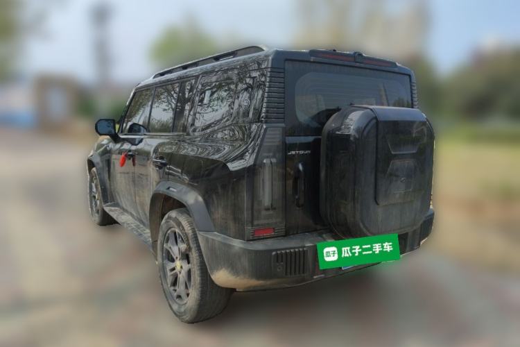 Used JETOUR Traveler 2023 2.0T All-Wheel-Drive CrossPRO Exterior 3