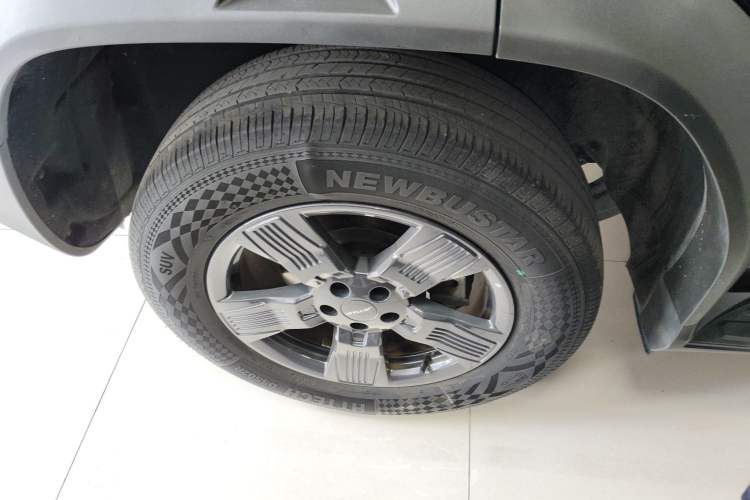 Used JETOUR Traveler 2023 1.5T Two-Wheel Drive Discovery PRO Exterior 5