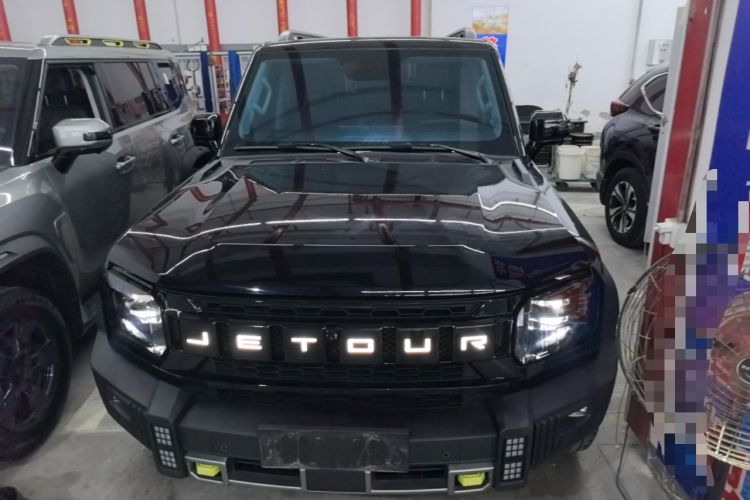 Used JETOUR Traveler 2023 1.5T Two-Wheel Drive Discovery PRO Front