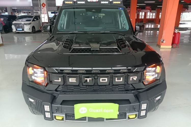 Used JETOUR Traveler 2023 2.0T Four-Wheel Drive Conqueror Front